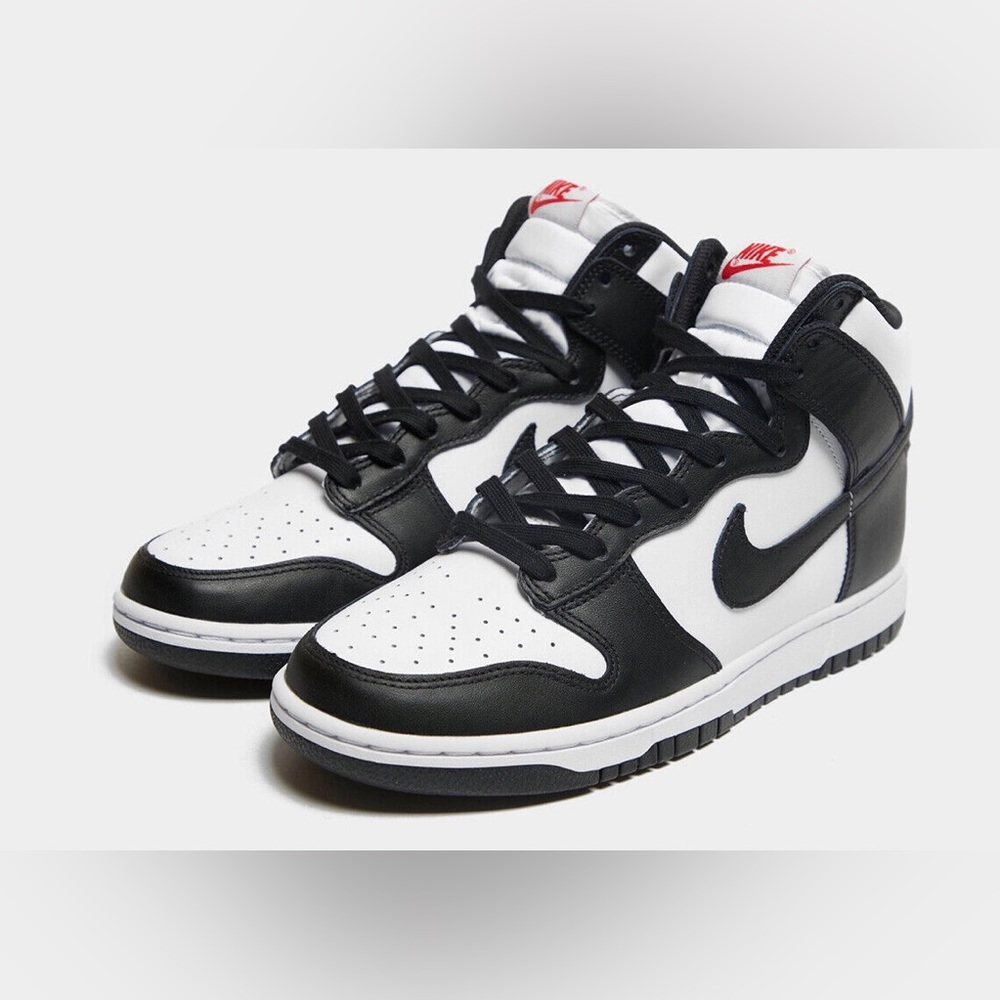 Nike womens panda dunk high
